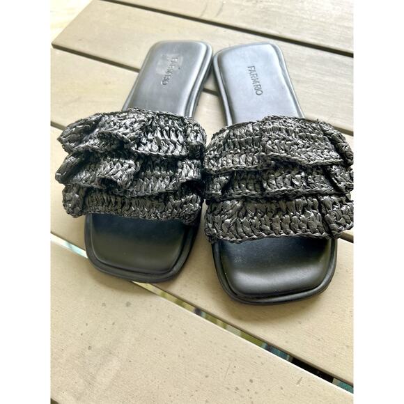FARM Rio Ruffle Black Crochet Flat Slide Sandals Women's Size 9 - Picture 8 of 8